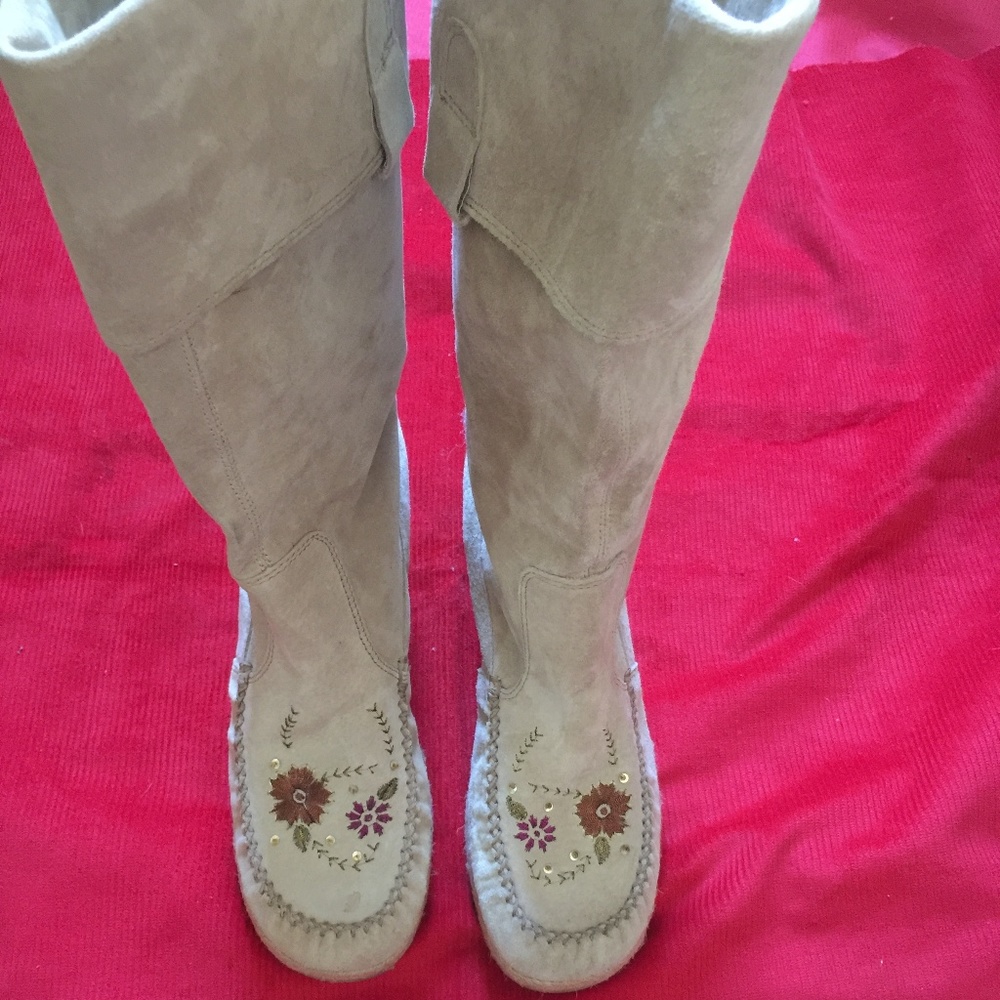 Report Suede Boots